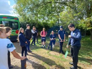 Duke of Edinburgh pupils from Ambergate Sports College volunteering